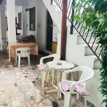 Avra Apartments Терма Екстериор снимка